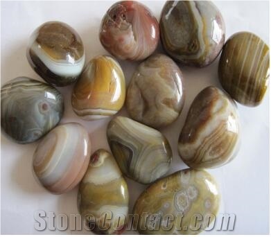 Natural Yuhua Pebble Stone