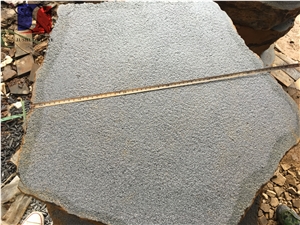 Gray Basalt Random Flagstone Basalt/Crazy Pavers