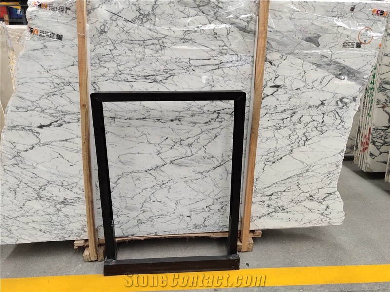Italy Fine Snowflake White Marble Slab in China