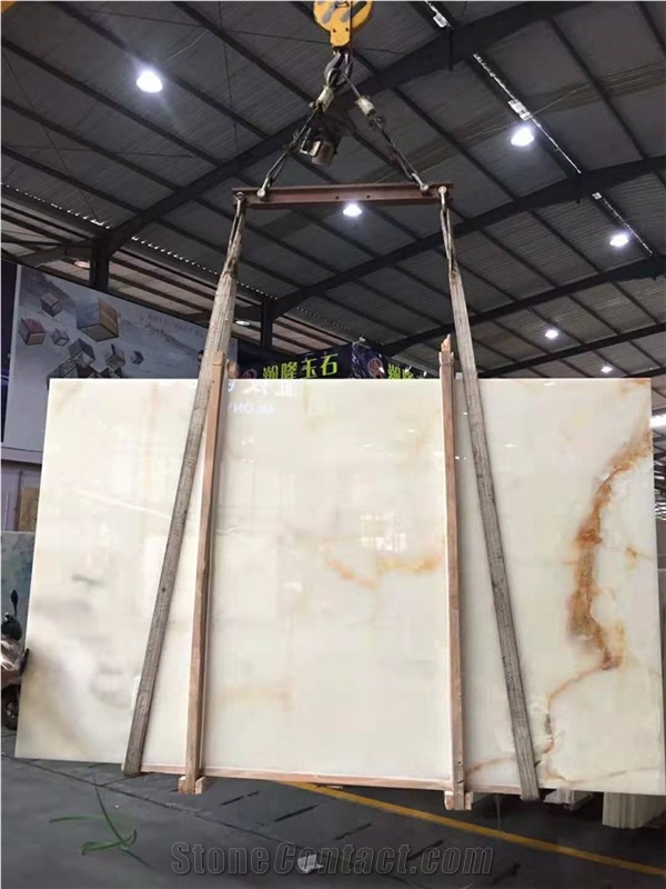 A Big Slab Price White Onyx for Cut-To-Size Tiles