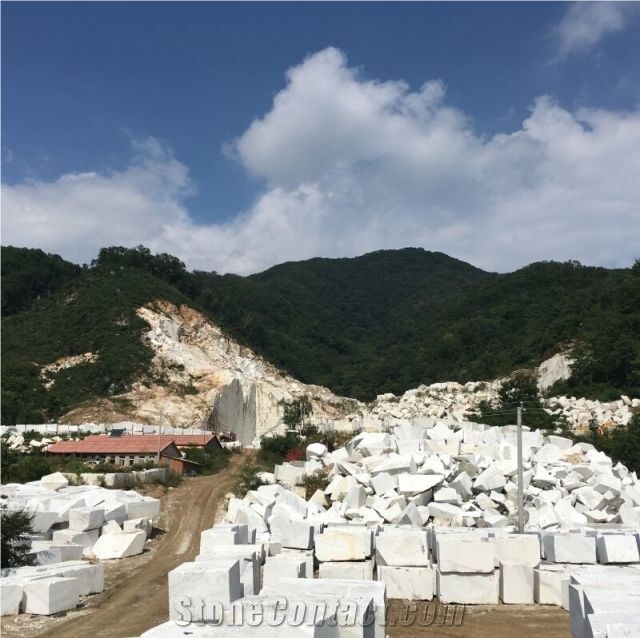 Own Quarry North Pearl White Marble Blocks