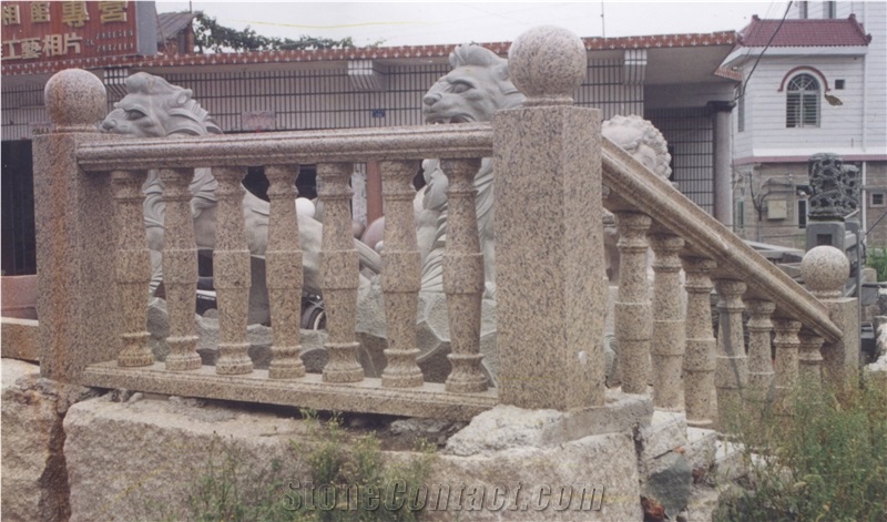 Historystone Building Stone with House, Garden