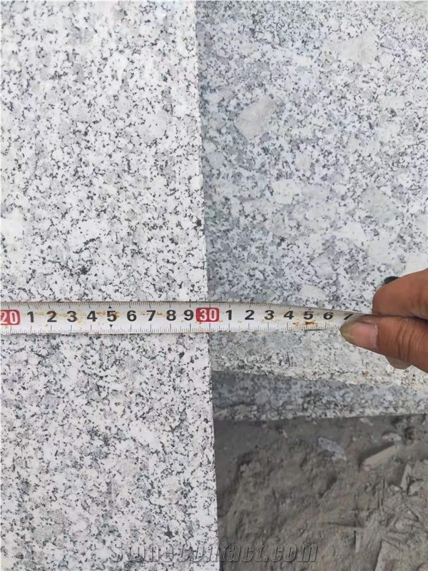 Grey Granite Kerbbstones Flamed