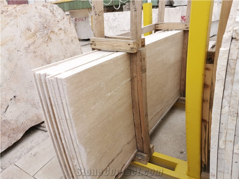 Light Travertine Vein Cut Slabs