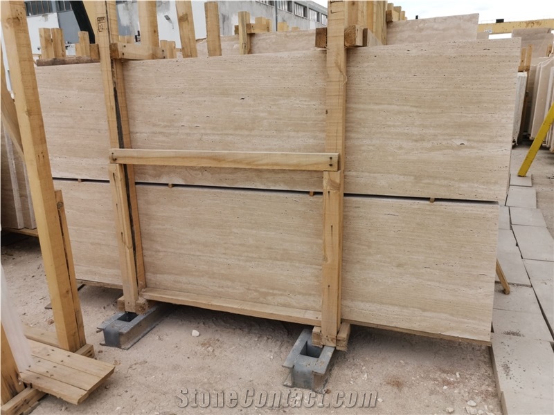 Light Travertine Vein Cut Slabs
