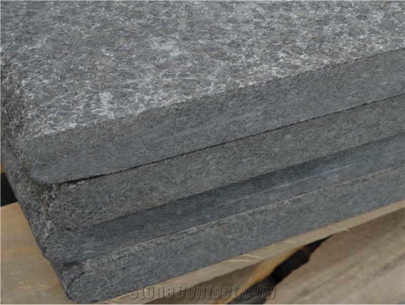 Pool Coping G684,Black Basalt,Flamed with Bullnose