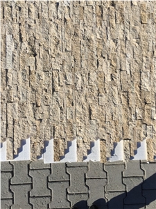 Classic Travertine Split Face Z Panel, 7x21