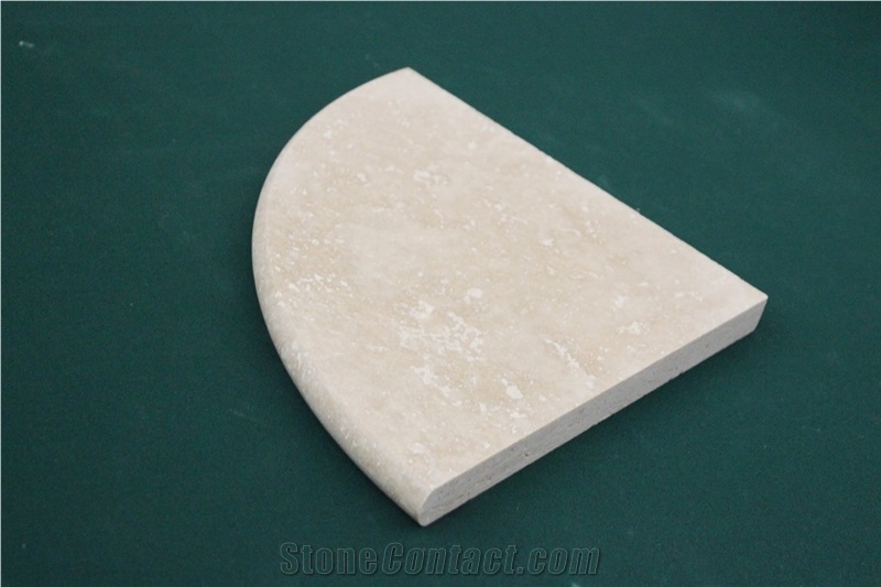 Light Travertine Corner