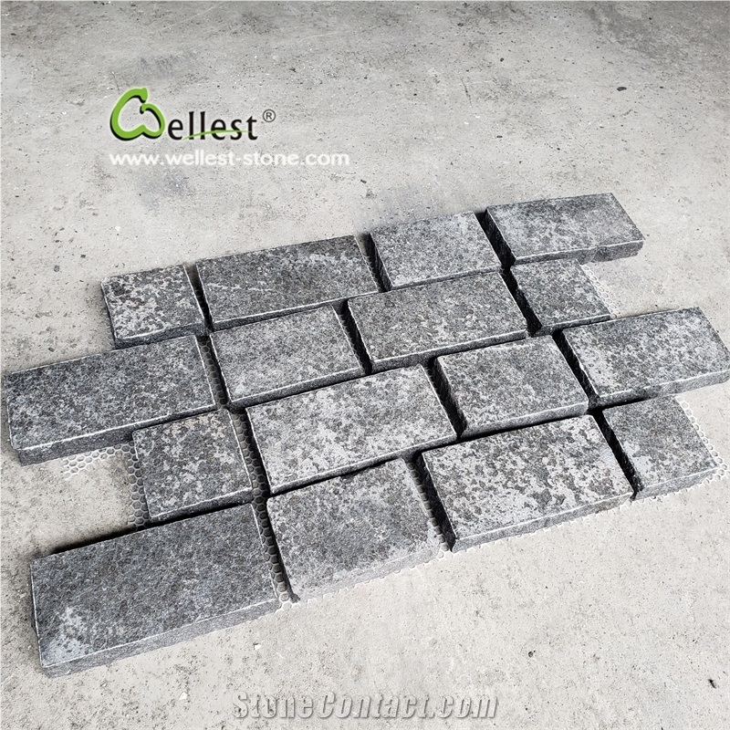 G684 Black Basalt Granite Cobble on Meshed Mats