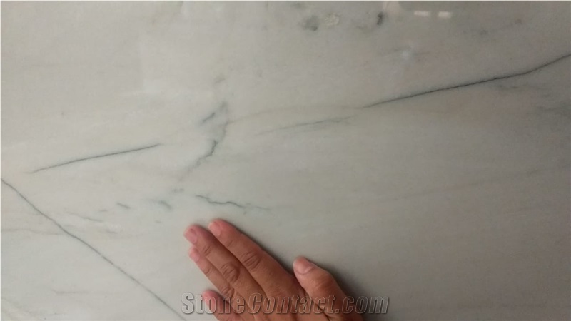 Mont Blanc Quartzite - 2cm Slabs