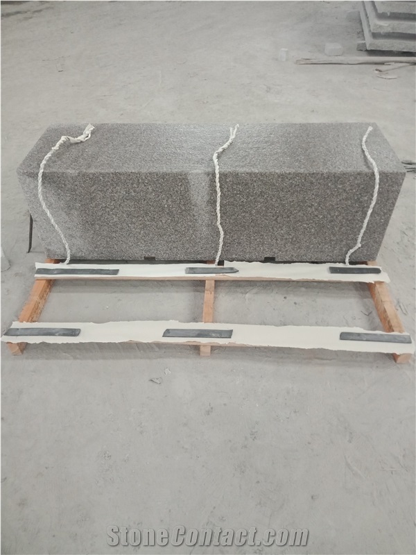 G617 Rose Well Pink Flamed Paving Kerbstone