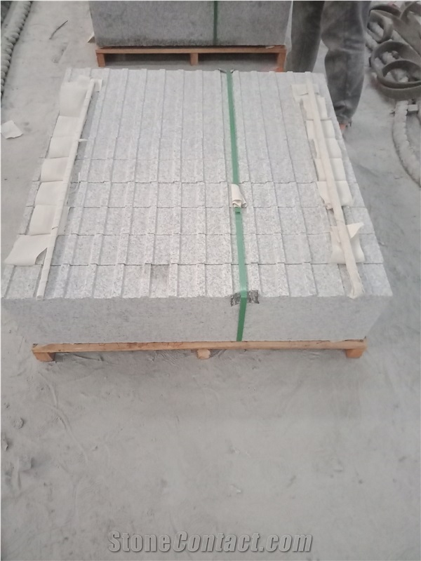G655 Hazel White Granite Flamed Paving Stone