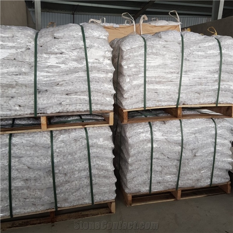 White Color Pebble Stone Landscaping Stone
