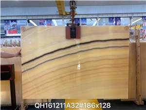 Onice Di Sicilia Della Cappuccino Solar Onyx Slab