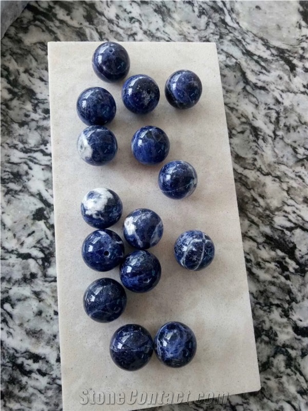 Polished Ice Wine Ball Design Natural Granite