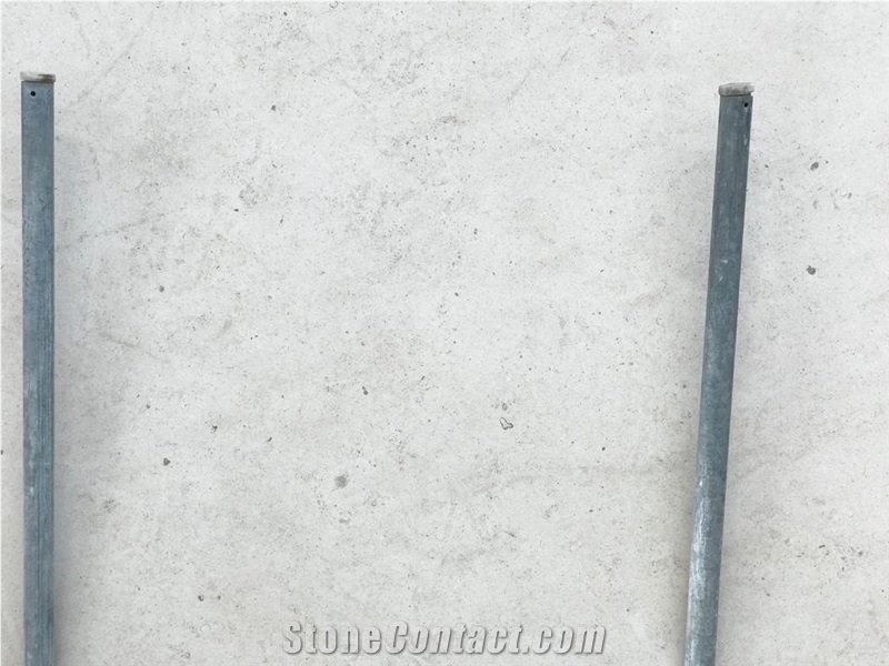 Moleanos White Fine Grain Limestone Slabs