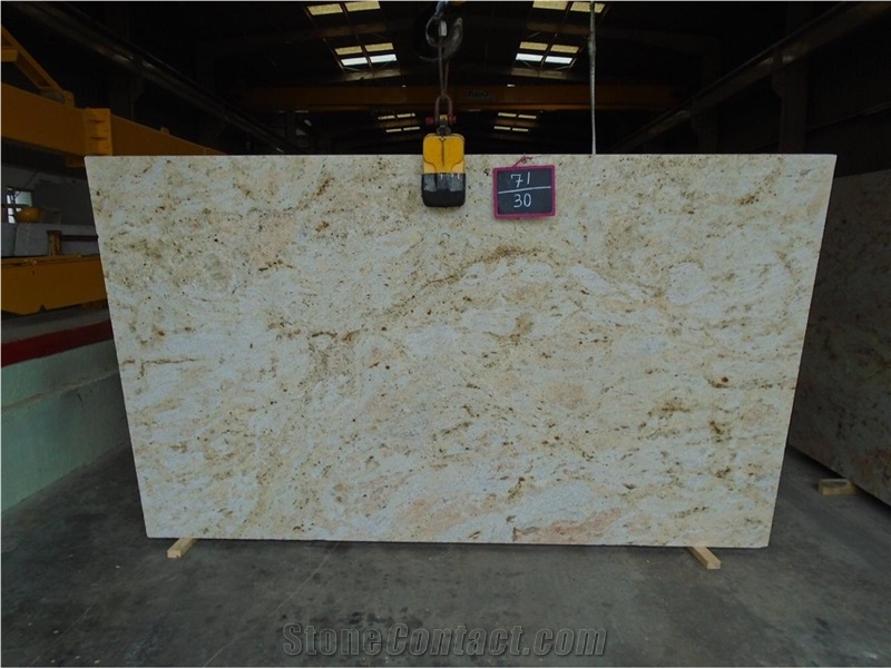 Colonial Gold Granite Slabs