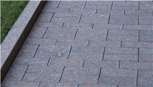Rosso Santiago Red Granite Flamed Paving Stone Rosso Santiago Red Granite Flamed Paving Stone