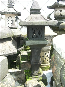 Patung Taman Basalt Garden Lantern