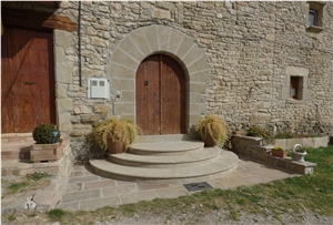 Marron Pirineus,Brown Pyrenees Sandstone Arches