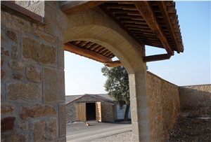 Marron Pirineus,Brown Pyrenees Sandstone Arches
