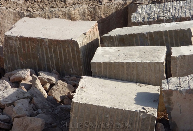Marron Pirineus-Brown Pyrenees Sandstone Blocks
