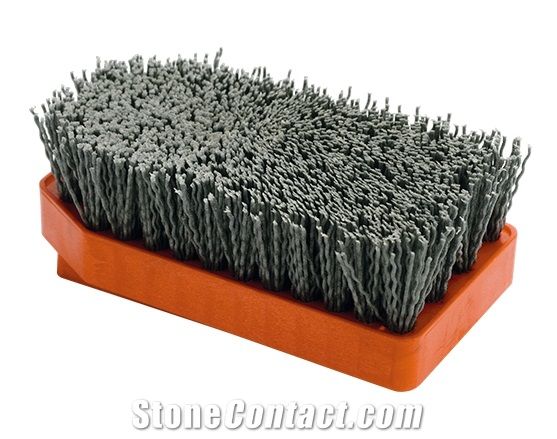 Fickert Plus Brush