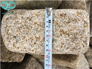 G682 Sunset Yellow Rusty Granite Cube