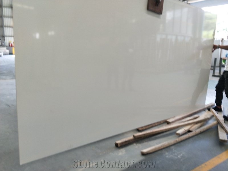 Pure White Quartz Stone Kitchen Slabs