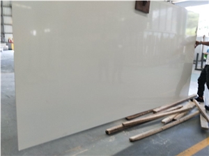 Pure White Quartz Stone Kitchen Slabs