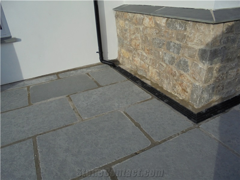 Cathedral Ash Grey Limestone Tiles