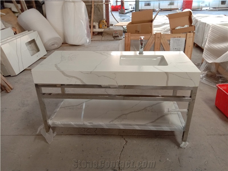 Caesarstone Customized Calacatta Quartz Vanitytop