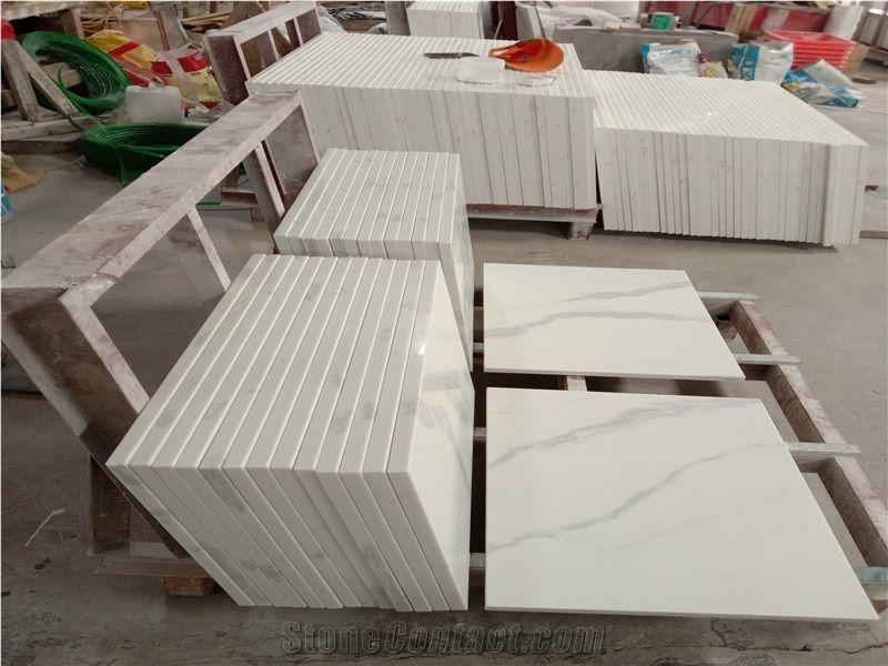 Calacatta White Quartz Kitchen Countertops