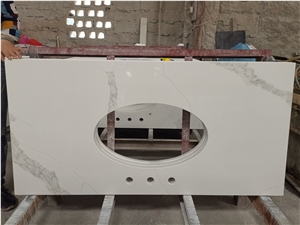 Calacatta White Quartz Slab for Countertop