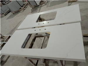 Cut-To-Size Calacatta Quartz Kitchen Countertops