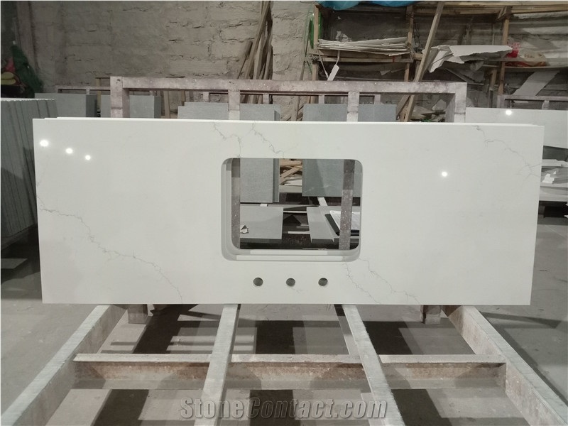 Cut-To-Size Calacatta Quartz Kitchen Countertops