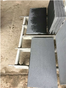 Black Basalt Lava Stone for Outdoor Driverway