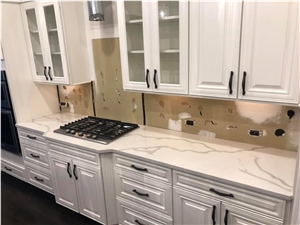 Calacatta White Quartz Klitchen Island Tops Polish