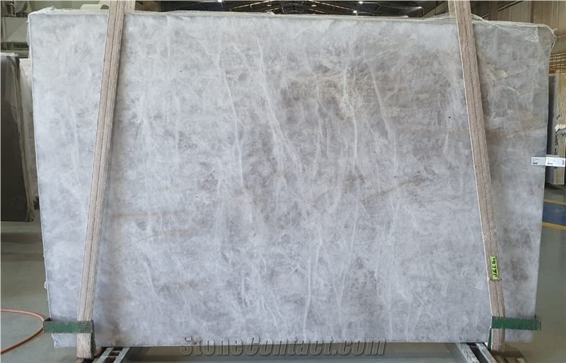 Ice Cristal Quartzite Slabs