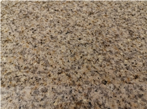 Polished Shandong Misty Yellow Granite Floor Tiles