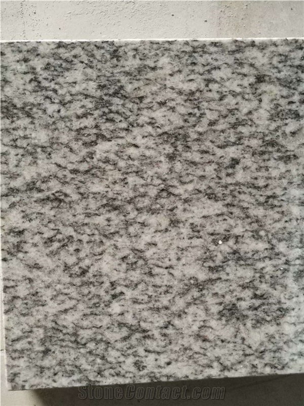 Sunny White Granite Prefabricated Bathroom Countertops