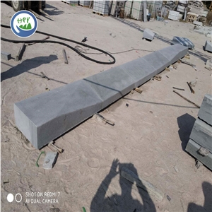 Irregular Shaped Black Granite Interlock Kerb