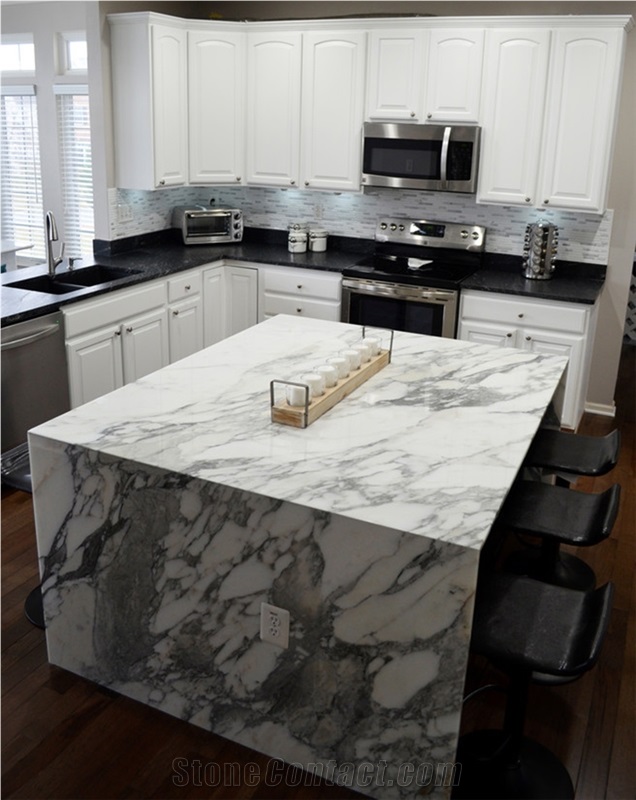 Calacatta Viola Corchia Arabescato Marble