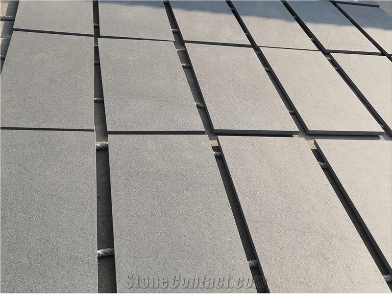 Hebei Black G694 Granite Flamed Floor Covering