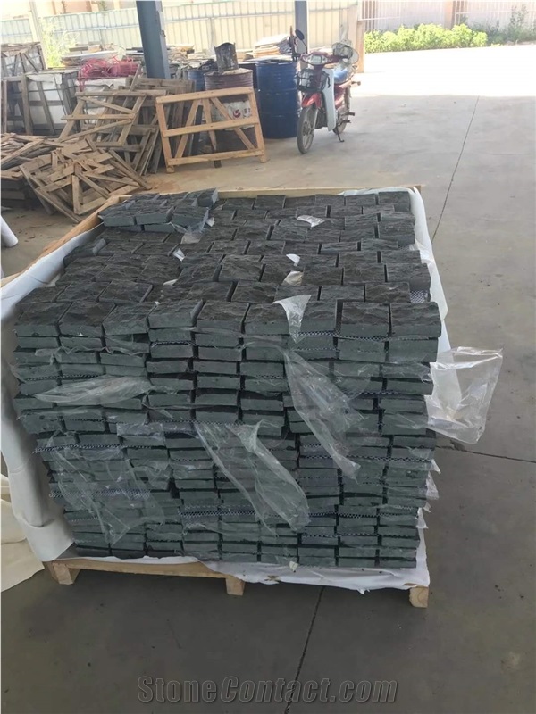 Zhangpu Black Basalt Split Meshwork Floor Tiles