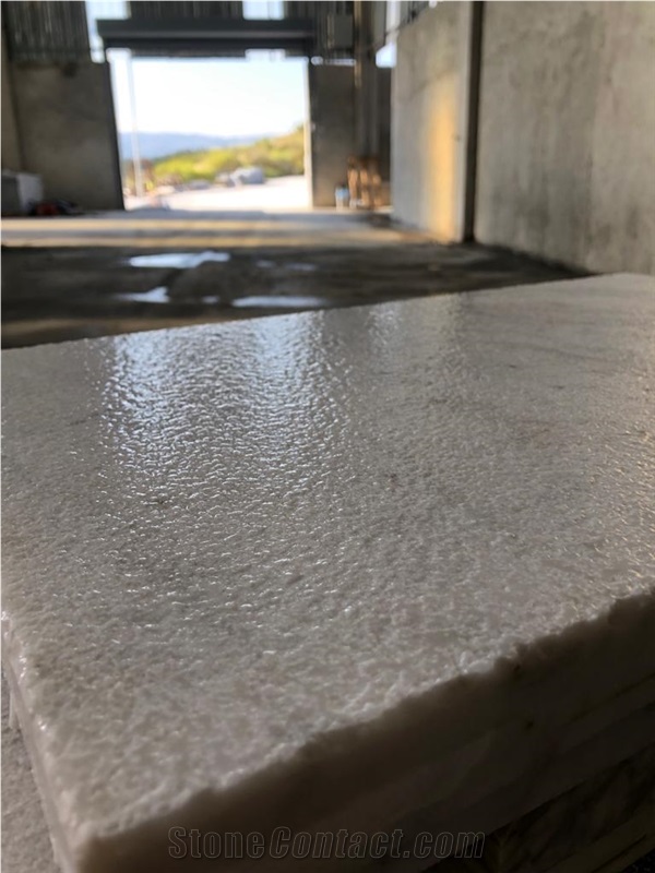 Dolomitic Calacatta Gold Oro Marble Blocks
