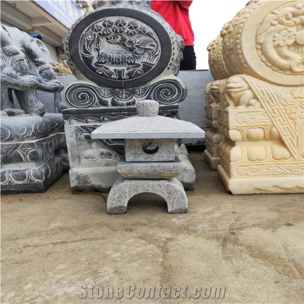 Japanese Garden Outdoor Stone Granite Lanterns