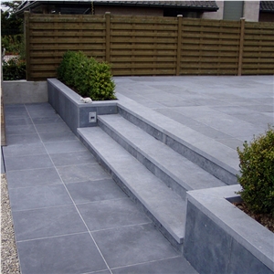 Vietnam Bluestone Tumbled Tiles
