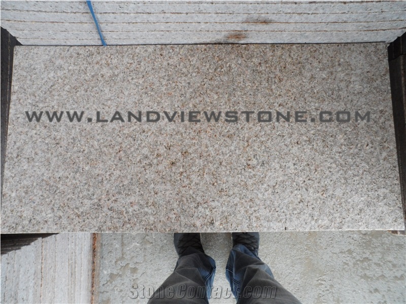 Yellow Rust Granite G682 Flamed Paving Tiles