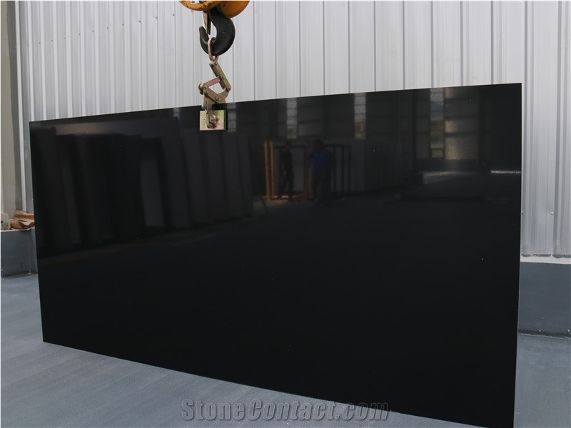 Black Quartz Slab Engineered Solid Surface Slab